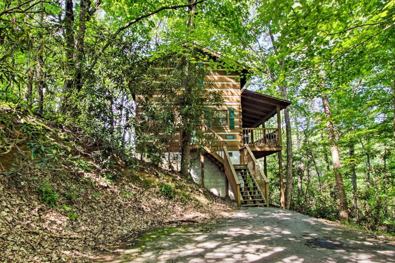 Вілла Secluded Forest Cabin, 4 Mi To Downtown Гатлінбург Екстер'єр фото